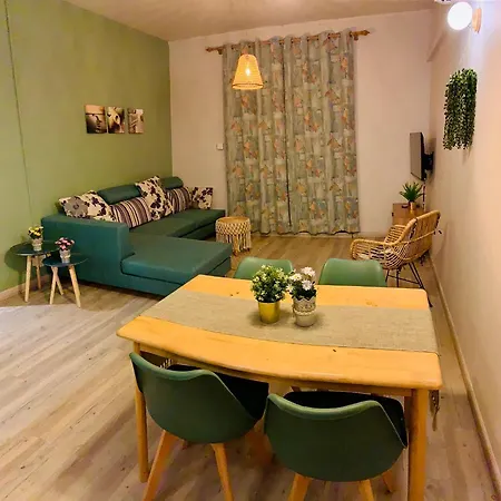 Ibiza Apartment - 150M From The Beach Flic en Flac Exterior photo